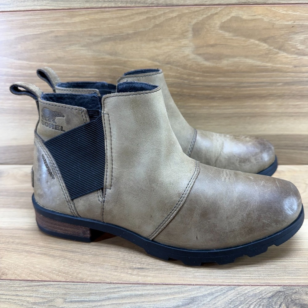 Sorel Emelie Chelsea Boots Women 7.5 Tan Waterproof Leather Ankle Modern Casual